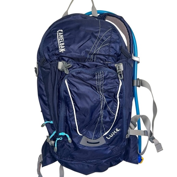 Camelbak L.U.X.E. Hydration Backpack 100 oz Bladder in Navy - Picture 3 of 6